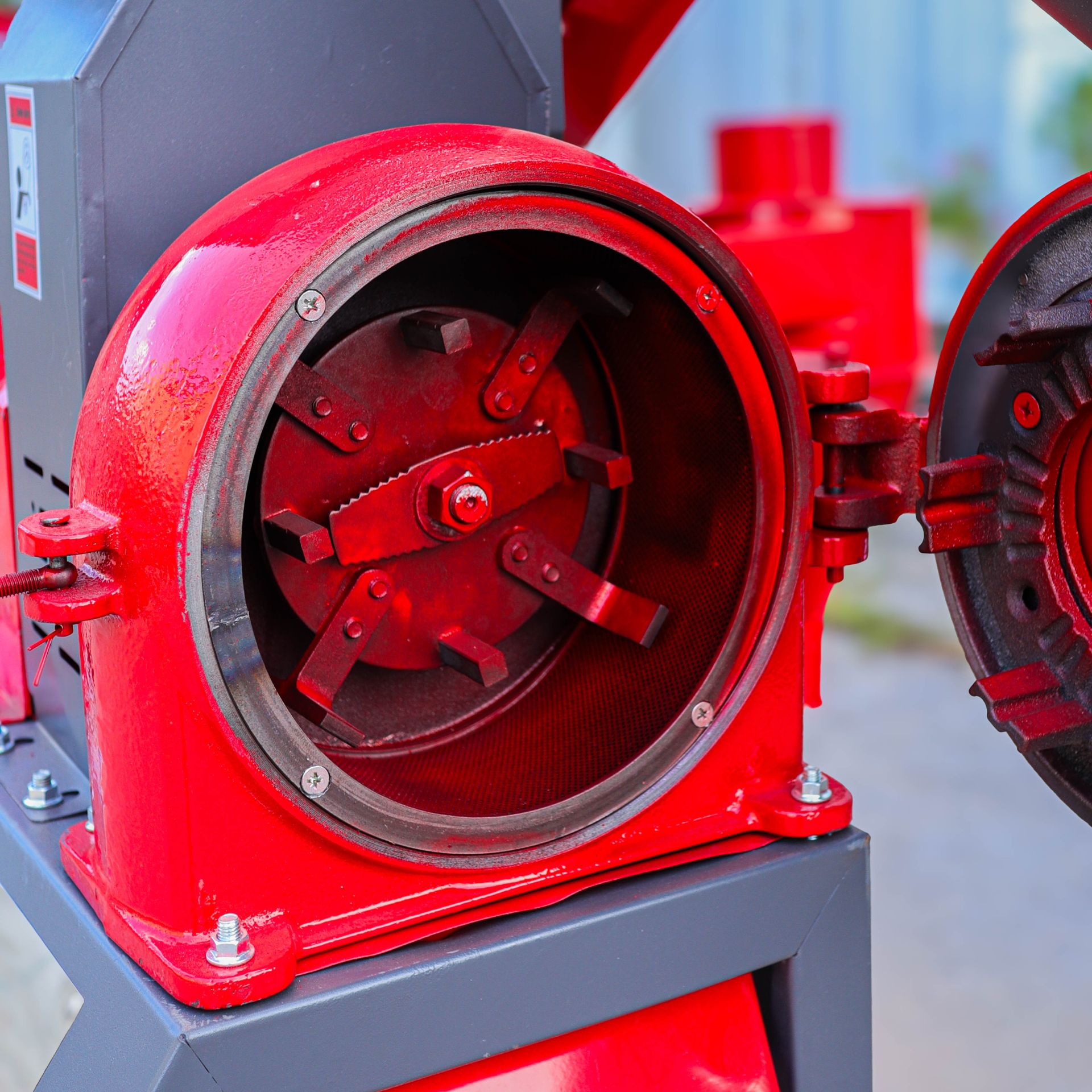 Máy xát gạo TF1000 PLUS